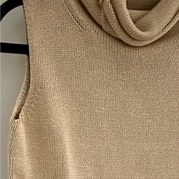 Sigrid Olsen Sleeveless Gold Beige Silk Tank top - Picture 5 of 6
